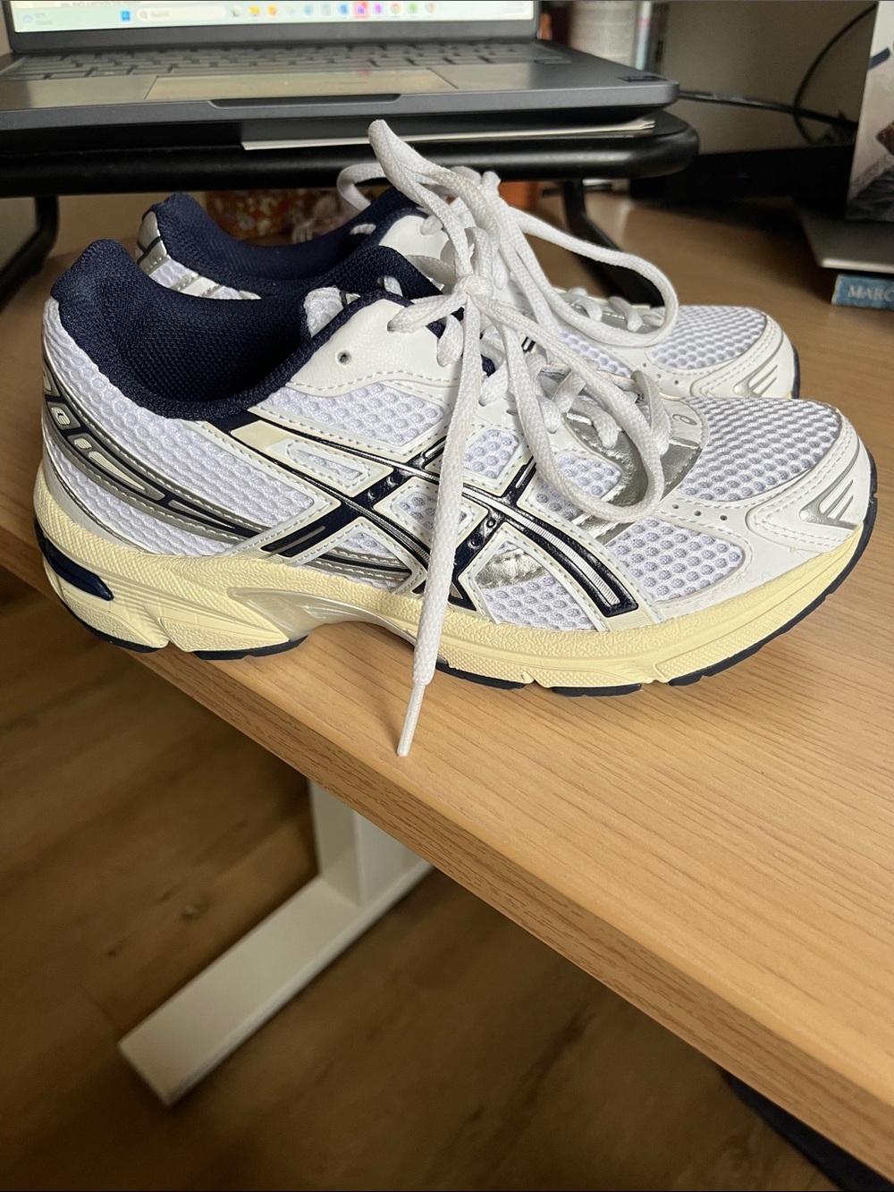 ASICS Gel-1130 women’s running shoes